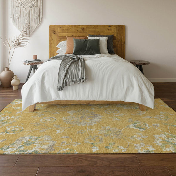 HomeRoots 5' X 8' Gold and Silver Floral Area Rug - Durable, Washable, UV Protected for Stylish Home Décor 667905
