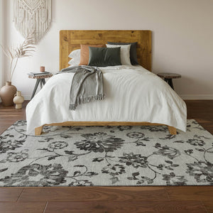 HomeRoots 8' X 10' Gray Charcoal Floral Area Rug - Washable, UV-Protected, Stain-Resistant for Any Space 667913