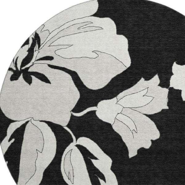 HomeRoots 8' Black and Ivory Floral Washable Round Rug – Durable, UV Protected, Perfect for Busy Homes & Décor 667966