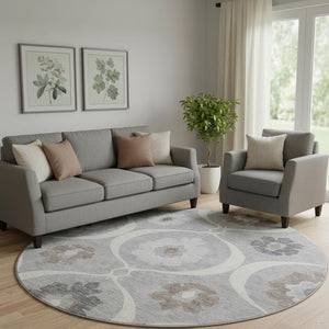 HomeRoots 8' Washable Gray and Ivory Medallion Round Rug - Durable, UV Protected, Perfect for Family Spaces! 668050