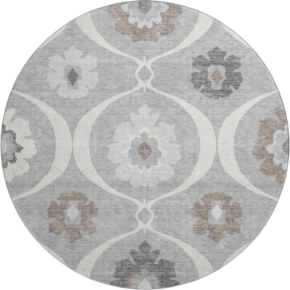 HomeRoots 8' Washable Gray and Ivory Medallion Round Rug - Durable, UV Protected, Perfect for Family Spaces! 668050