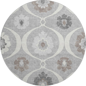HomeRoots 8' Washable Gray and Ivory Medallion Round Rug - Durable, UV Protected, Perfect for Family Spaces! 668050