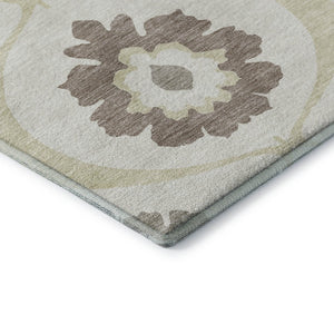 HomeRoots 8' Ivory and Beige Medallion Round Rug - Washable, Stain Resistant, UV Protected for High-Traffic Areas 668056