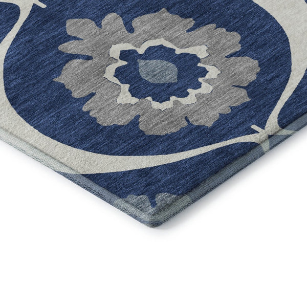 HomeRoots 5' X 8' Navy Blue, Ivory & Gray Medallion Area Rug – Washable, UV Protected & Stain Resistant Elegance 668067