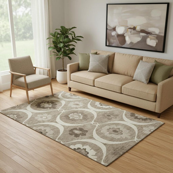 HomeRoots 5' X 8' Washable Taupe Ivory Beige Medallion Area Rug - Durable, Stain-Resistant & UV Protected! 668085