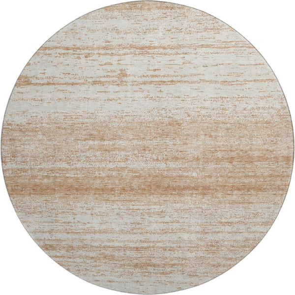 HomeRoots 8' Copper And Ivory Striped Round Rug - Washable, UV Protected, Stain Resistant for Family Spaces 668110