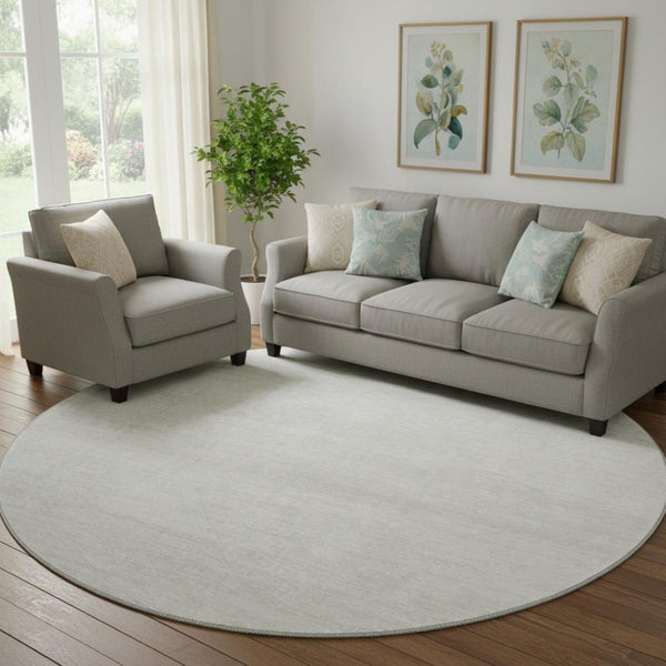 HomeRoots 8' Ivory and Beige Striped Washable Round Rug – Durable, UV Protected, Perfect for High-Traffic Areas! 668128
