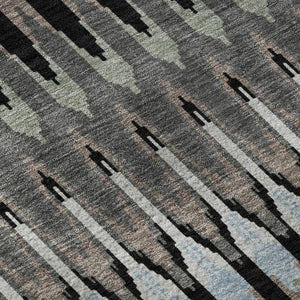 HomeRoots 8' Southwestern Round Rug in Black, Gray & Blue - Washable, UV-Protected, Durable for High-Traffic Areas 668214