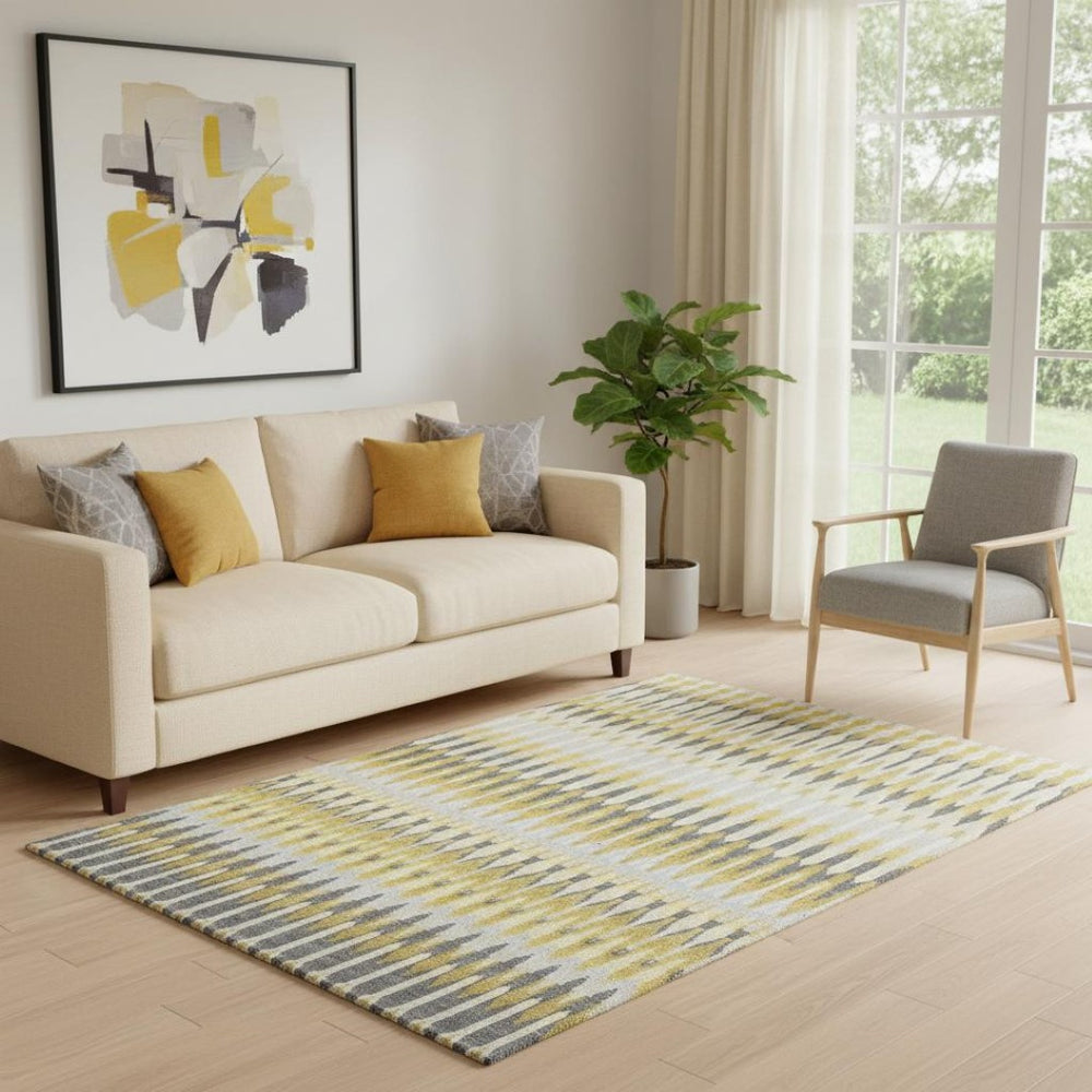 HomeRoots 5' Southwestern Area Rug in Gold, Gray & Beige – Washable, UV Protected, Durable for Homes with Kids 668237