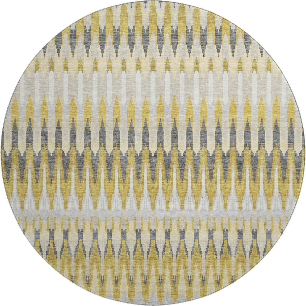 HomeRoots 8' Southwestern Washable Round Rug in Gold, Gray & Beige - Durable, UV-Protected & Easy Care! 668238