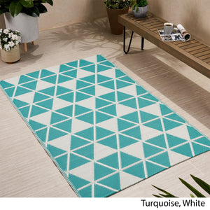 English Elm Christopher Knight Home® - HERRINGBONE Turquoise & White 4'x6' Handcrafted Polypropylene Rug - Durable PVC Strands, Low-Profile Finish 66832.00