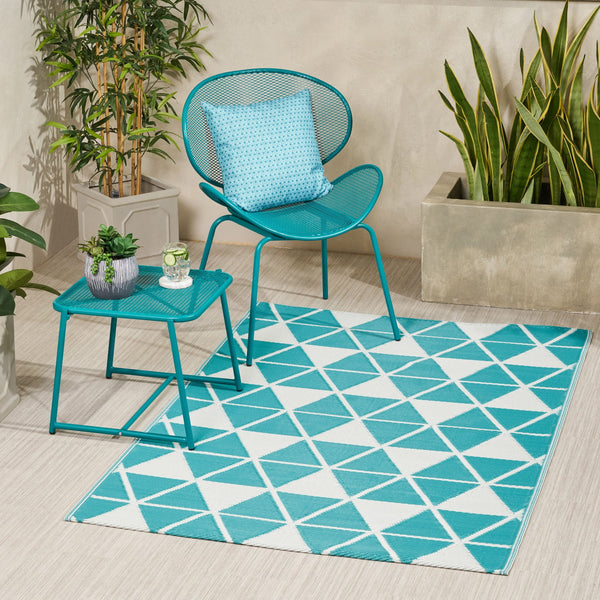 English Elm Christopher Knight Home® - HERRINGBONE Turquoise & White 4'x6' Handcrafted Polypropylene Rug - Durable PVC Strands, Low-Profile Finish 66832.00