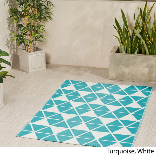 English Elm Christopher Knight Home® - HERRINGBONE Turquoise & White 4'x6' Handcrafted Polypropylene Rug - Durable PVC Strands, Low-Profile Finish 66832.00