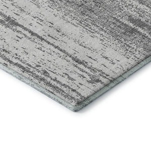 HomeRoots 8' Gray and Ivory Striped Washable Round Rug - Durable, UV-Protected, Ideal for Kids & Pets! 668328