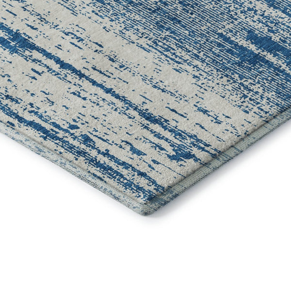 HomeRoots 8' Navy Blue Striped Round Rug – Washable, UV-Protected, Durable Design for High-Traffic Spaces 668346