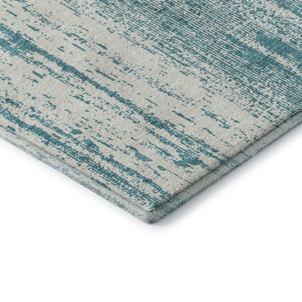 HomeRoots 8' Teal and Ivory Striped Round Rug - Washable, UV Protected, Durable for Indoor & Outdoor Use 668376