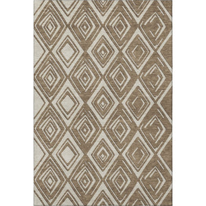 HomeRoots 5' Geometric Area Rug in Brown & Beige - Washable, UV Protected, Durable for Homes with Kids & Pets 668387