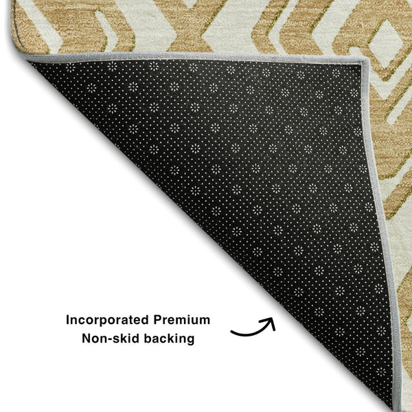 HomeRoots 8' Gold And Ivory Geometric Round Rug - Durable, Washable, UV Protected for Modern Homes & Patios 668394