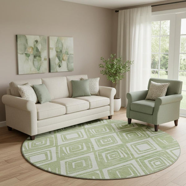 HomeRoots 8' Green and Ivory Geometric Round Washable Rug with UV Protection - Modern, Soft, Durable Design 668400