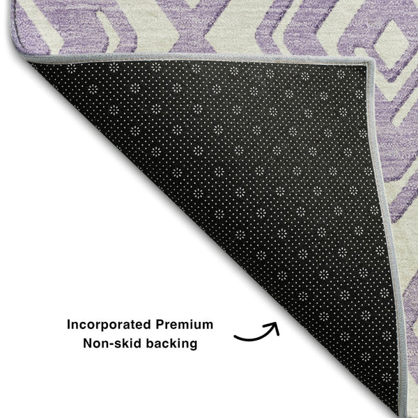 HomeRoots 8' Lavender and Ivory Geometric Round Rug - Washable, UV-Protected, Perfect for High-Traffic Areas! 668412