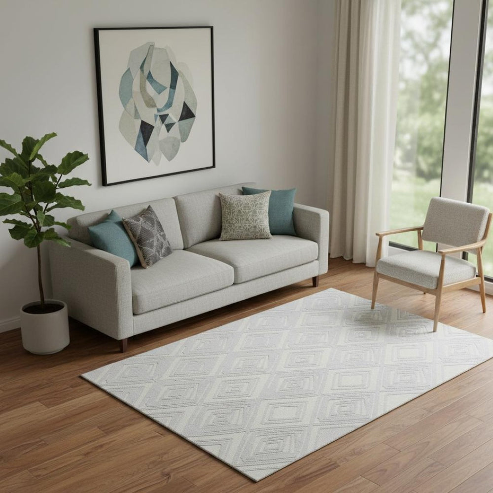 HomeRoots 5' X 8' Stylish Silver & Ivory Geometric Washable Area Rug with UV Protection for High Traffic Homes 668447
