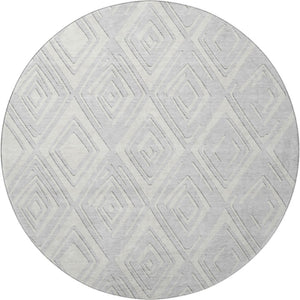 HomeRoots 8' Silver and Ivory Geometric Round Rug - Washable, UV-Protected, Durable for High-Traffic Areas 668448