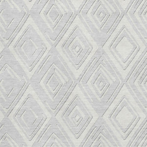 HomeRoots 8' X 10' Stylish Silver & Ivory Geometric Area Rug - Washable, UV Protected, Perfect for High Traffic Areas! 668449