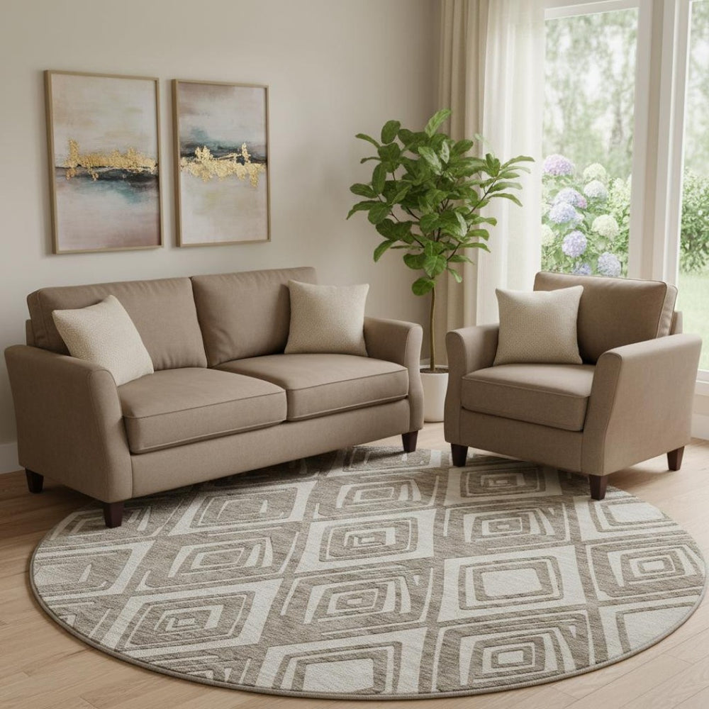 HomeRoots 8' Taupe and Beige Geometric Round Rug - Washable, Stain Resistant, UV Protected for Busy Homes 668454
