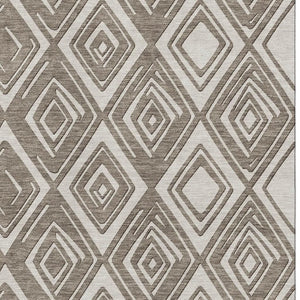 HomeRoots 8' X 10' Taupe & Beige Geometric Area Rug - Washable, UV Protected, Durable for High-Traffic Spaces 668455
