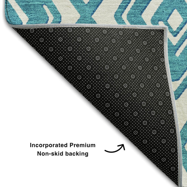 HomeRoots 8' Teal And Ivory Geometric Round Rug - Washable, Durable, UV Protected, Perfect for Busy Homes! 668460