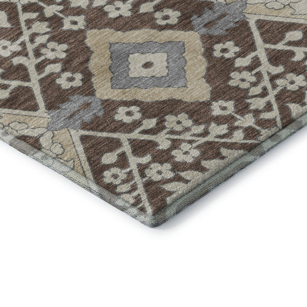 HomeRoots 8' Chocolate Gray & Beige Floral Washable Round Rug - UV Protected, Durable, Ideal for Any Space 668498