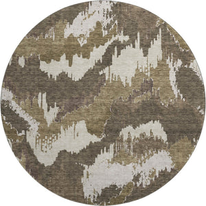 HomeRoots 8' Brown and Beige Abstract Modern Round Rug - Washable, UV Protected, Perfect for Busy Homes 668636
