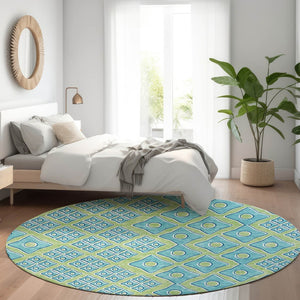 HomeRoots 8' Artichoke Green Teal Geometric Round Rug - Washable, UV Protected, Durable for High-Traffic Areas 668697