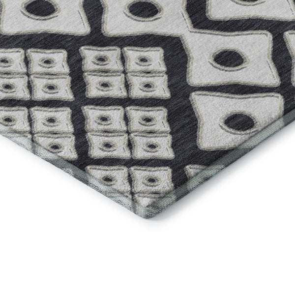 HomeRoots 9' X 12' Black And Ivory Geometric Area Rug - Stylish, Washable, UV-Protected for High-Traffic Spaces 668711