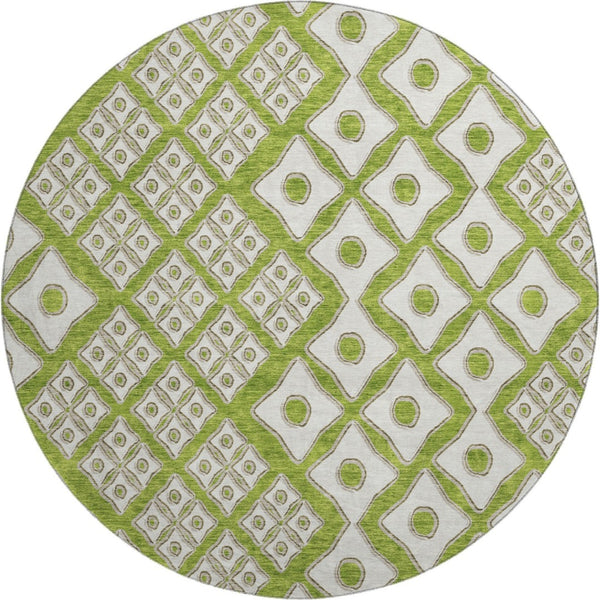 HomeRoots 8' Vibrant Lime Green & Ivory Geometric Round Rug - Washable, UV-Protected, Perfect for High-Traffic Homes 668739