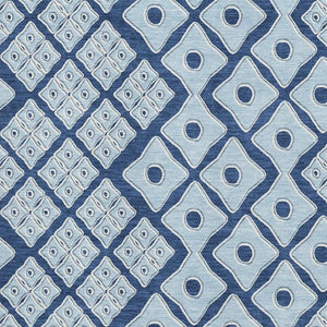 HomeRoots 5' Navy Blue & Sky Blue Geometric Area Rug - Washable, UV Protected, Stain Resistant for Busy Homes 668744