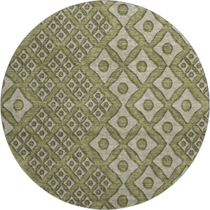 HomeRoots 8' Olive Green & Beige Geometric Washable Round Rug - Durable, Stylish, UV-Protected for High-Traffic Areas 668751