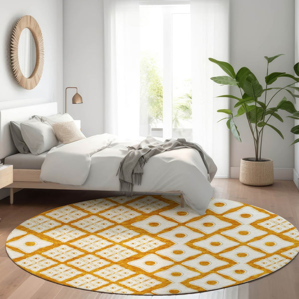 HomeRoots 8' Orange Geometric Round Rug - Modern UV-Protected, Washable, Stain-Resistant Design for Any Room 668757