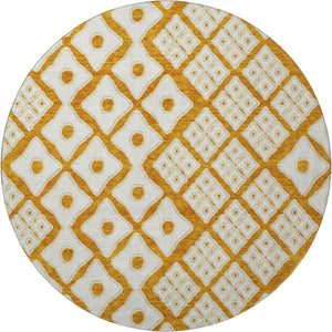 HomeRoots 8' Orange Geometric Round Rug - Modern UV-Protected, Washable, Stain-Resistant Design for Any Room 668757