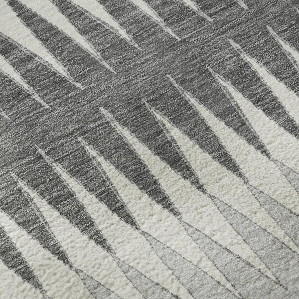 HomeRoots 5' X 8' Gray And Silver Striped Washable Area Rug – Stylish, Durable, UV-Protected for High-Traffic Spaces 668966
