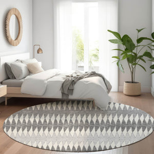 HomeRoots 8' Gray and Silver Striped Washable Round Rug - UV Protected, Stain-Resistant for Family Spaces 668967