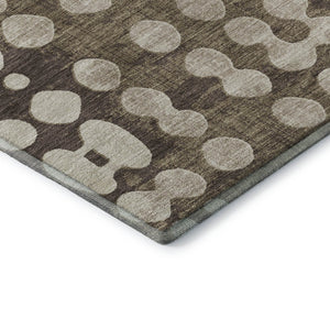 HomeRoots 8' Stylish Brown and Beige Polka Dot Washable Round Rug - UV Protected, Easy-Care, Perfect for Any Space! 669099