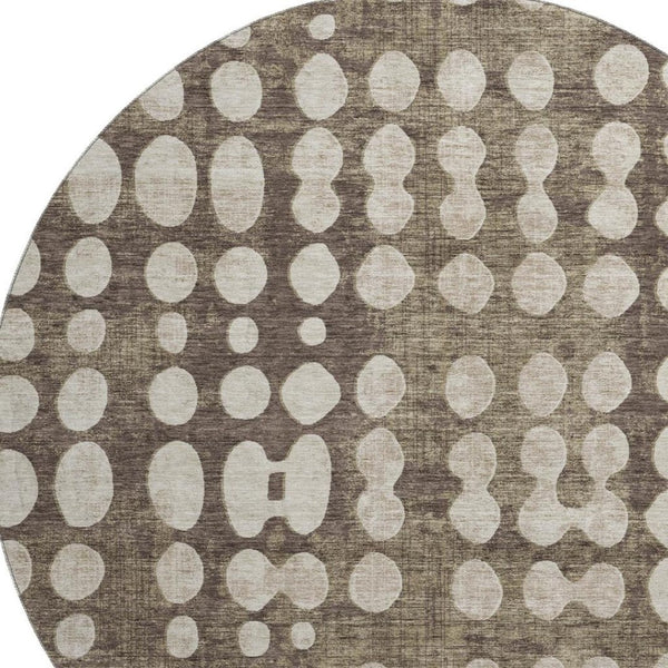 HomeRoots 8' Stylish Brown and Beige Polka Dot Washable Round Rug - UV Protected, Easy-Care, Perfect for Any Space! 669099