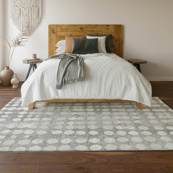 HomeRoots 9' X 12' Gray and Ivory Polka Dot Area Rug - Washable, UV-Protected, Kid and Pet-Friendly Design 669119
