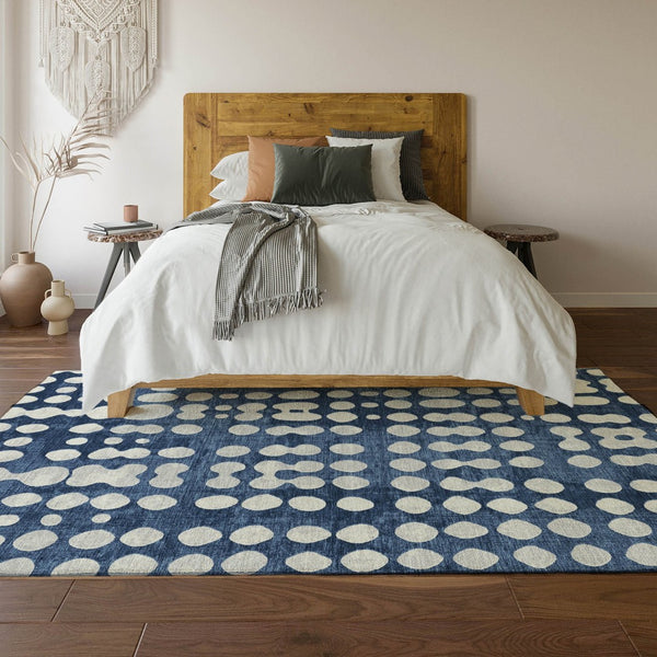 HomeRoots 5' X 8' Navy Blue Polka Dot Washable Area Rug - Stain Resistant, UV Protected, Soft & Durable Design 669128