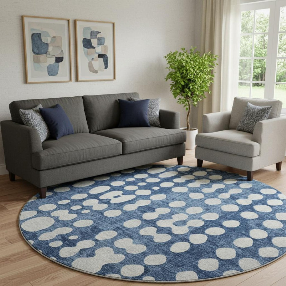 HomeRoots 8' Navy Blue & Ivory Polka Dot Round Rug - Washable, UV-Protected, Durable for Home & Outdoor Use! 669129