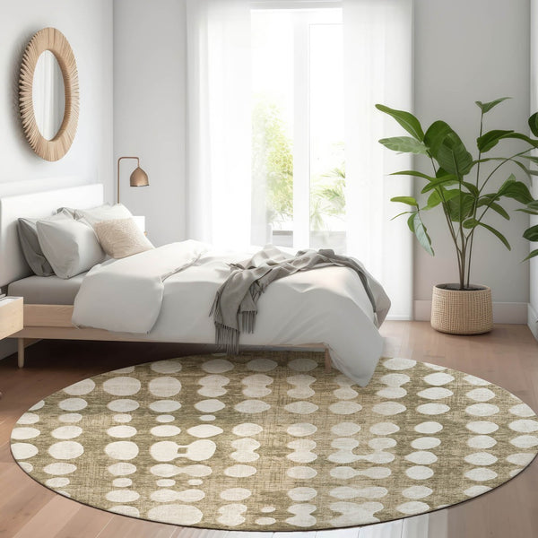 HomeRoots 8' Taupe and Ivory Polka Dot Round Rug – Washable, UV-Protected, Durable for High-Traffic Areas 669147