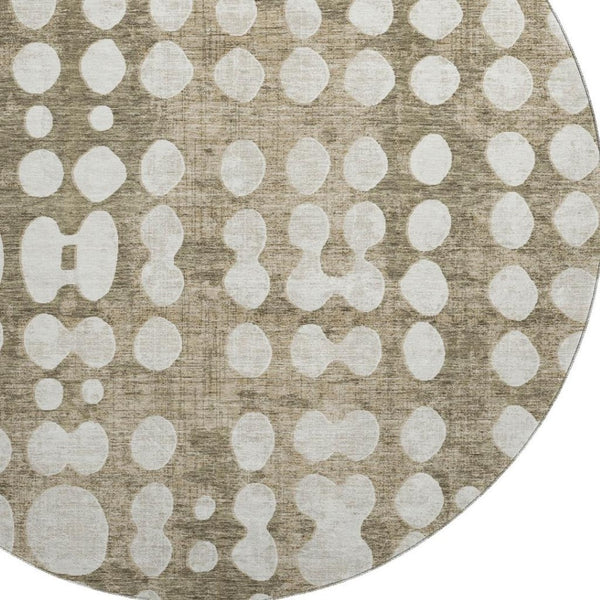 HomeRoots 8' Taupe and Ivory Polka Dot Round Rug – Washable, UV-Protected, Durable for High-Traffic Areas 669147