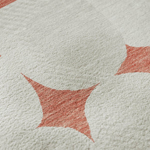 HomeRoots 8' Salmon and Ivory Abstract Geometric Round Rug - Washable, UV Protected, Perfect for High-Traffic Areas! 669231