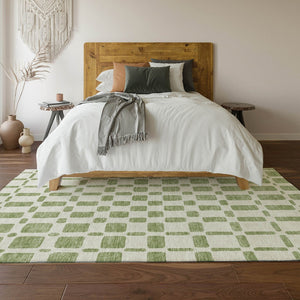 HomeRoots 8' X 10' Artichoke Green Geometric Washable Area Rug - Durable, Stylish, UV Protected for Homes 669250
